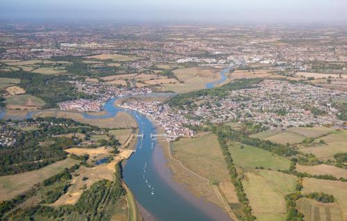 001-wivenhoe-rowhedge-and-colchester-from-the-south-east