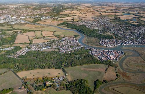 007-rowhedge-wivenhoe-essex-university-from-south-south-west