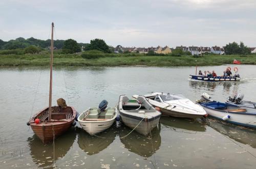 0959-068-lizzie-on-her-new-mooring