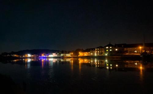 0990-062-returning-to-rowhedge-at-night